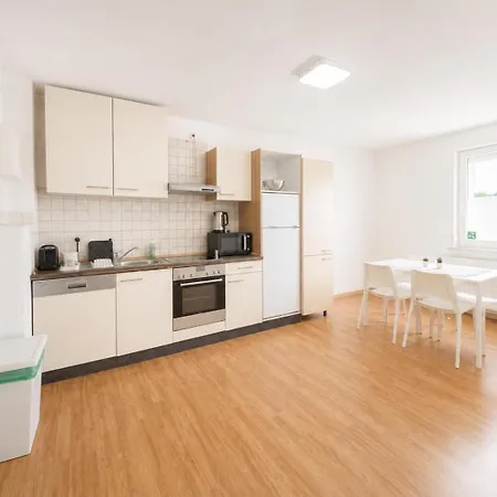 Apartamento Home2stay Apartmenthaus Reutlingen-tübingen Monteurzimmer *